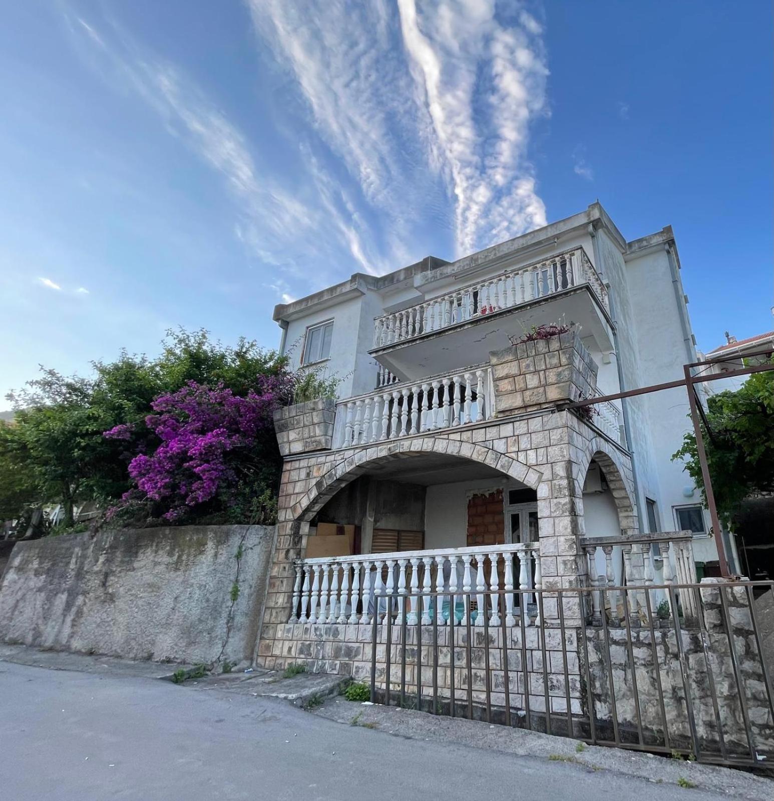 Budva Lux Apartments Ngoại thất bức ảnh